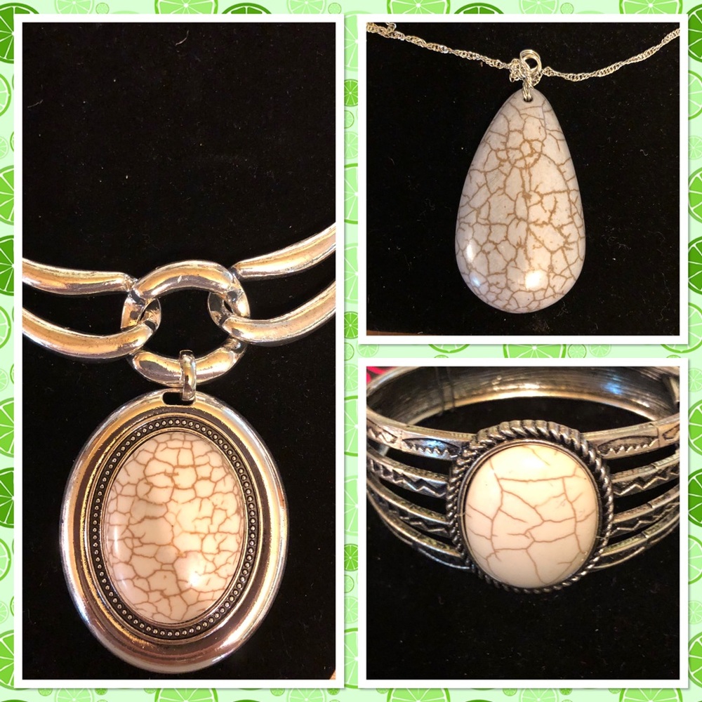 Set Of 2 Necklace & Earrings with Bracelet